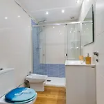 Family With Location 度假居 *