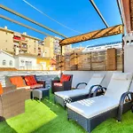 Family With Location 度假居