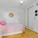 度假居 Family With Location